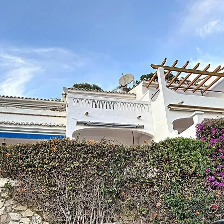 Agradable Adosado Con Piscina La Hidalga * Benalmádena